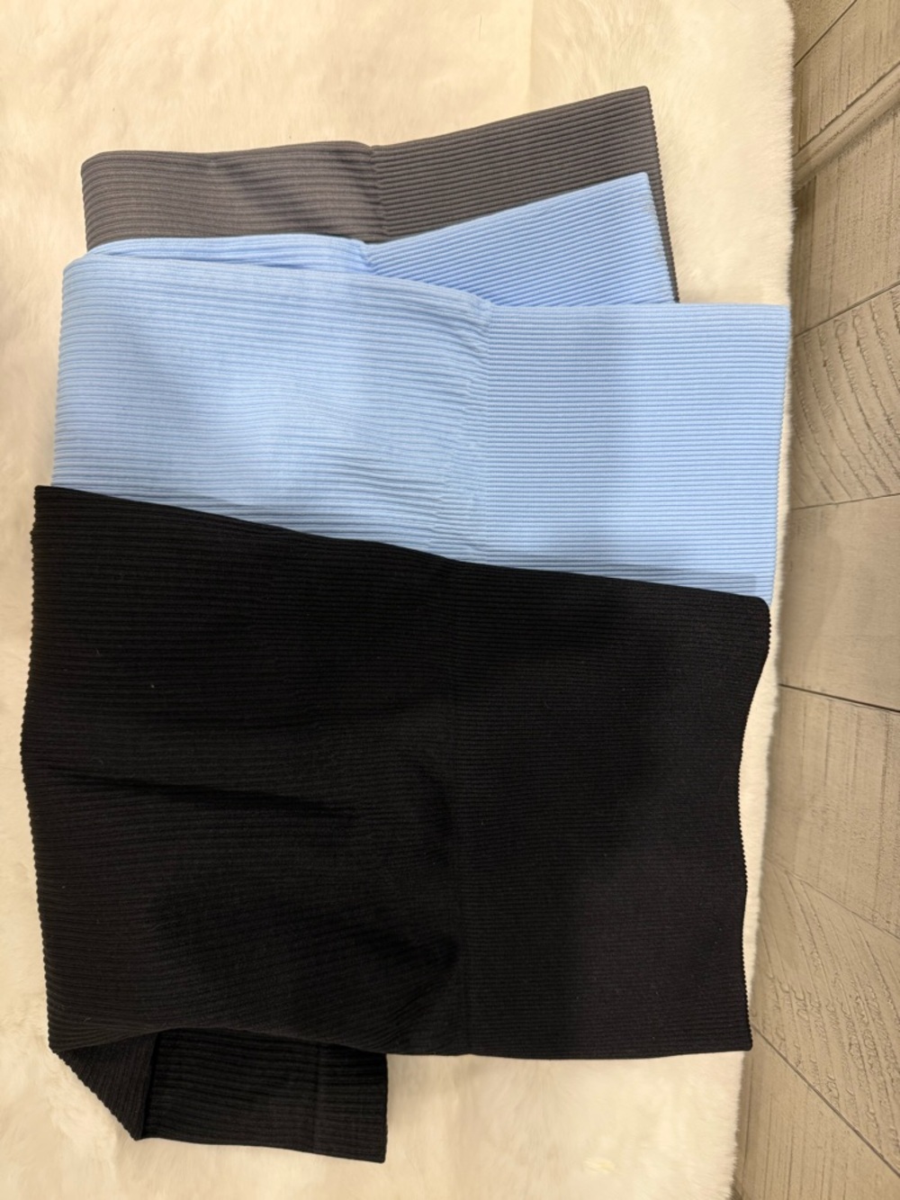Women’s High-Waist Ribbed Athletic Shorts - Black, Light Blue, Gray - Picture 2 of 4
